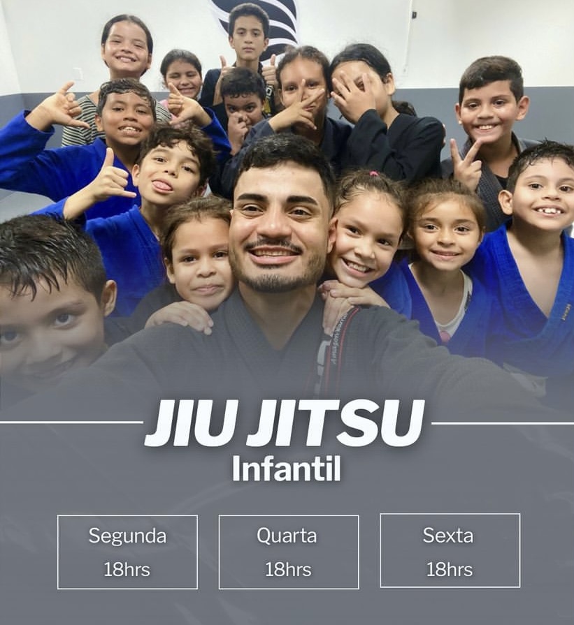 Aula de Jiu-Jitsu Kids em andamento